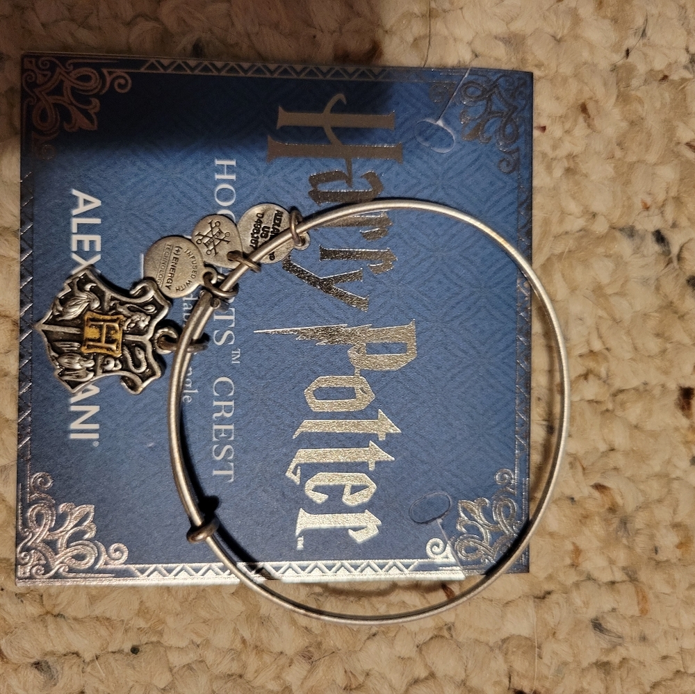 Alex and Ani Harry Potter Bracelet, Hogwarts Crest